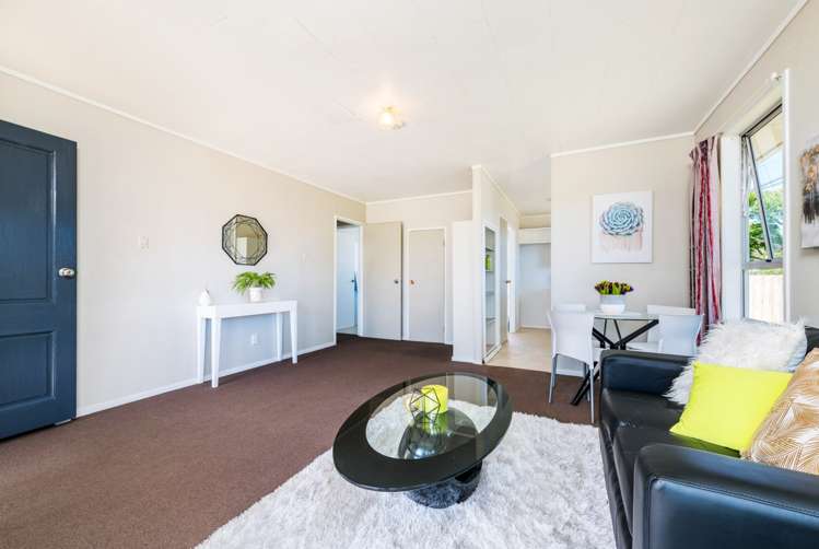 1/19 Border Road Henderson_6