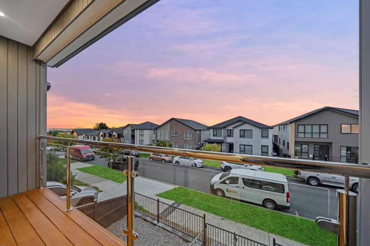 82 Koromeke Street Flat Bush_32