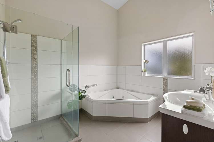 1173 Whangaparaoa Road Gulf Harbour_16