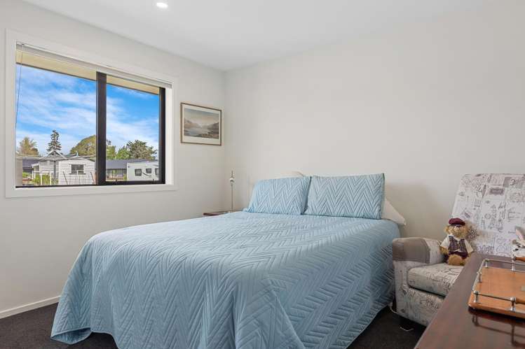 1B Riverdale Place Amberley_12