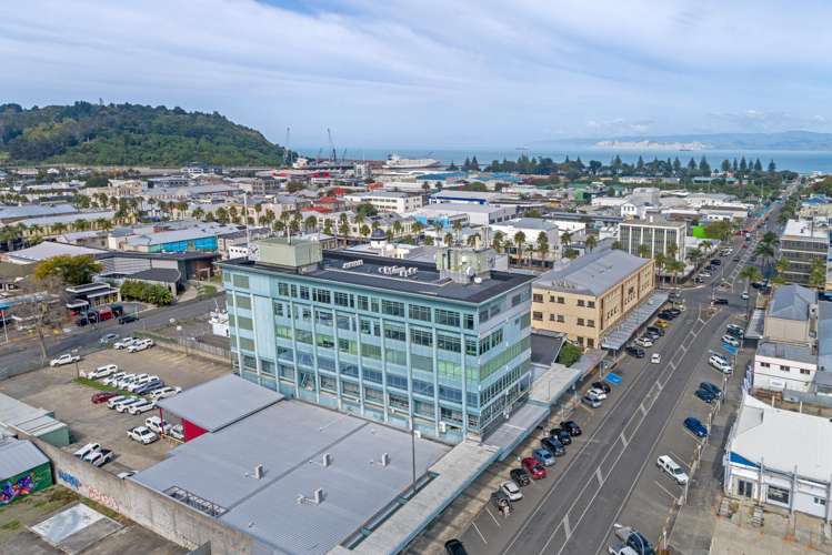 74 Grey Street Gisborne Central_11