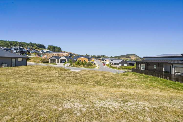 38 and 40 Clearview Street Wanaka_7