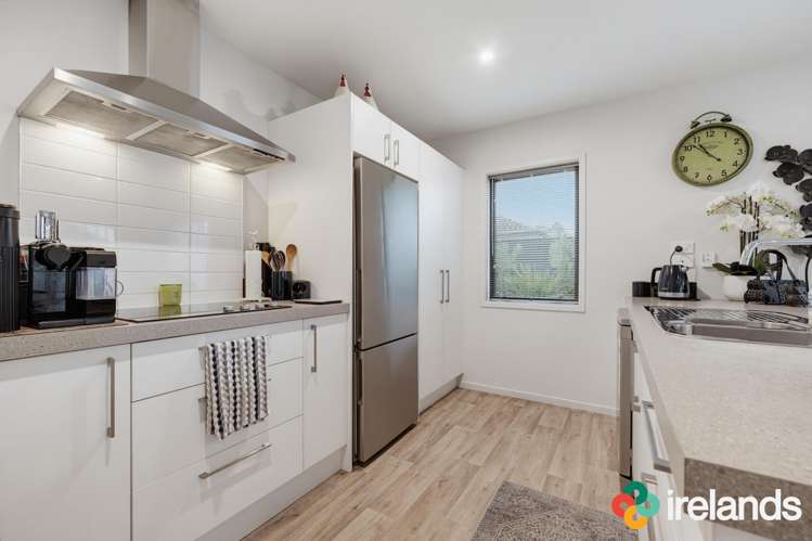 8 Hartford Crescent_3