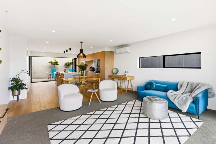 3/2 Clayton Street St Clair_11