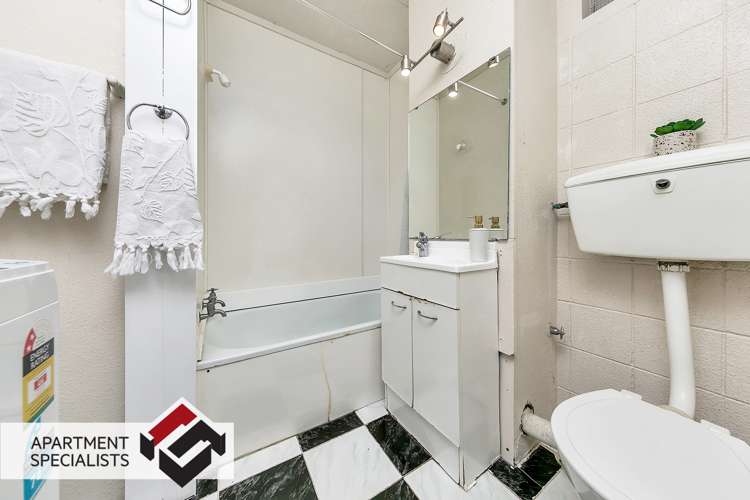 1/9a Esplanade Road Mount Eden_10