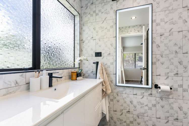 17c Cape Horn Road Mount Roskill_17