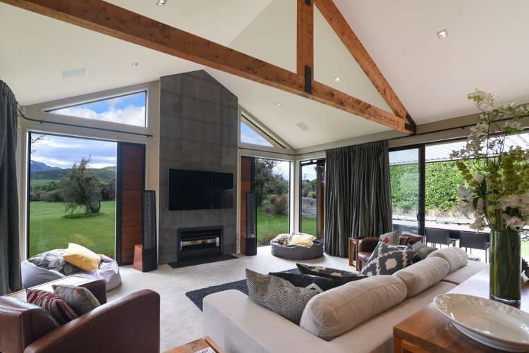 4 Rannoch Drive Jacks Point_7