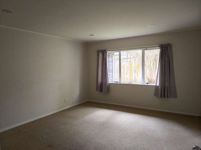 45 SIMMENTAL CRES Somerville_4
