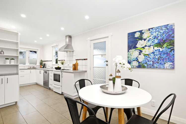 18 Cudby Street Woburn_5