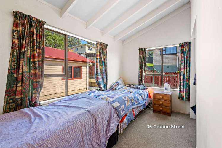 35 & 35A Gebbie Street Kinmont Park_19