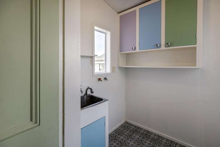 105 Charles Street Blenheim Central_16