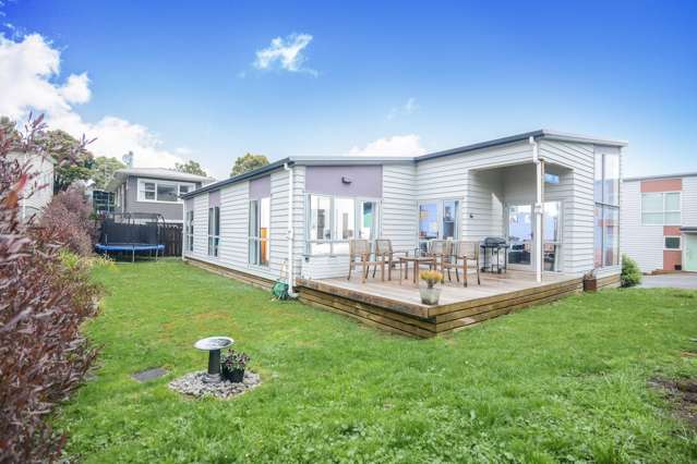 8a Saffron Street Birkdale_2