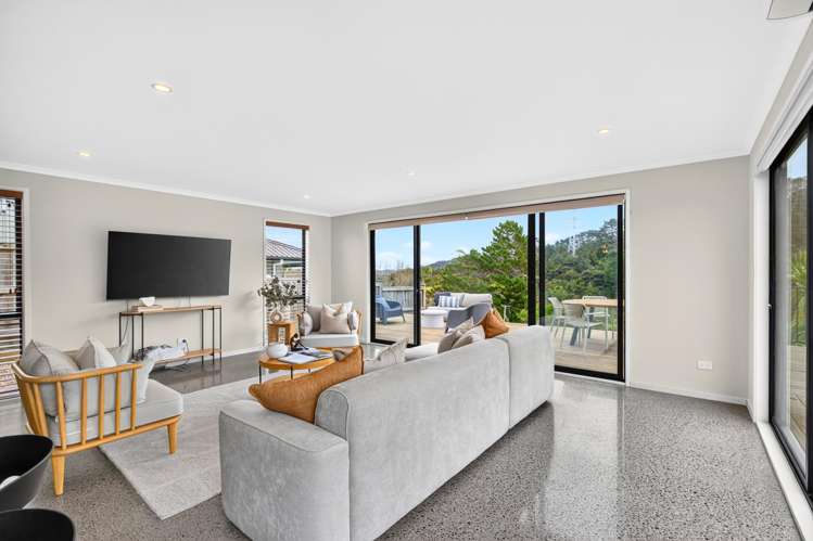 24 Jeroboam Loop Kumeu_12