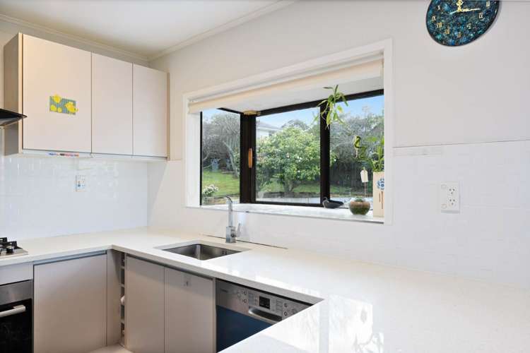 1 Tableau Place Totara Vale_13