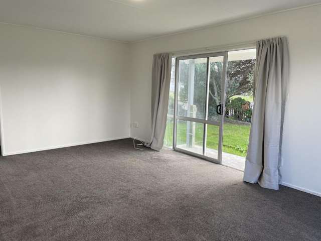 45A Cartier Cres 10480_2