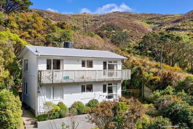 Bottom of Townhouse in Karori!