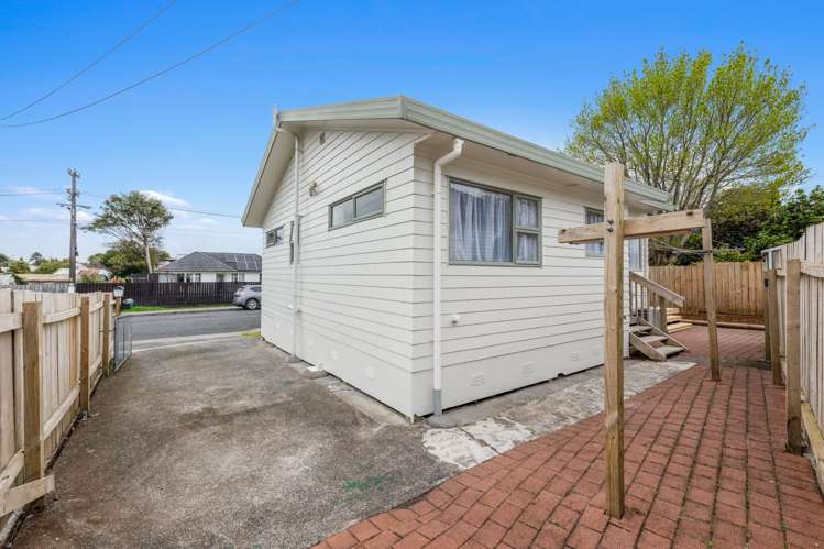 1/42 McDougall Street Manurewa_22