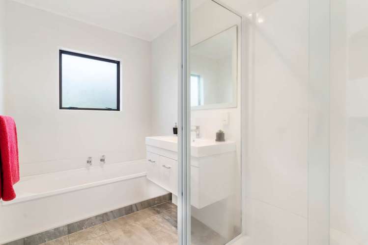 1/26 Savoy Road Glen Eden_16