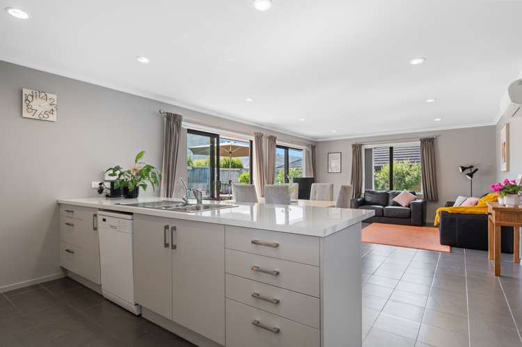 39 Hamon Place Pukehangi_4