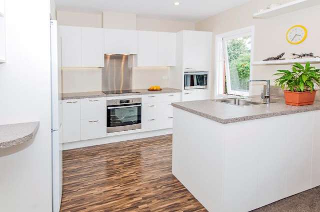 12 Lee Street Southbridge_1