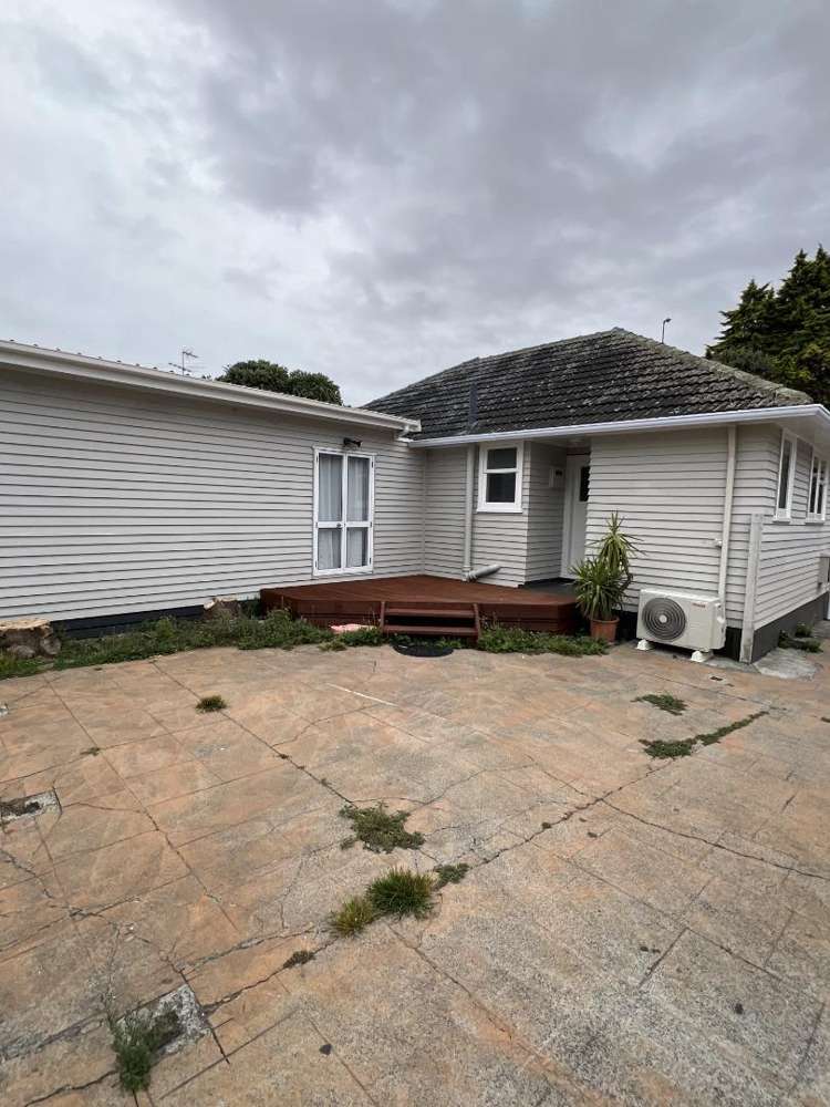 35 Gilbert Road Otara_13