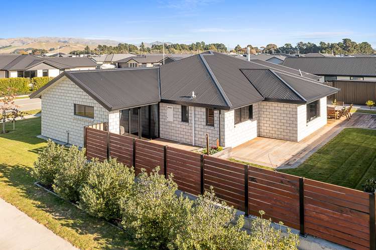 8 Nanchang Road Burleigh_24