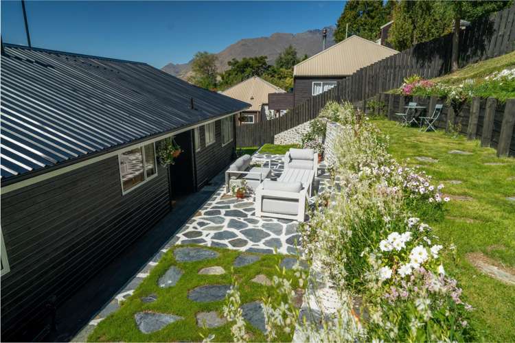 54 Huff Street Queenstown_15