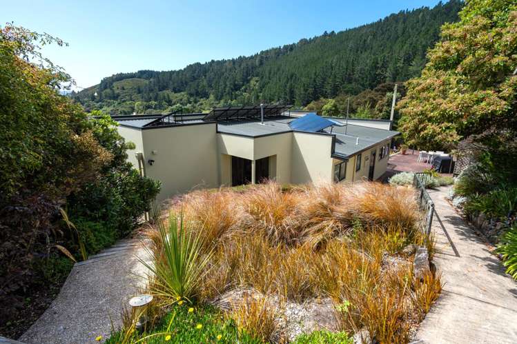 29 Thornicroft Road Waitati_31