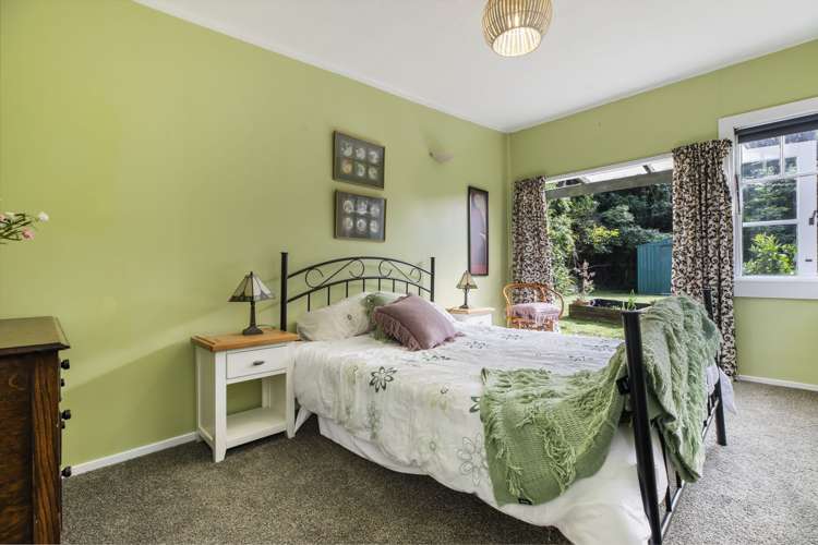 227 Godley Road Titirangi_8