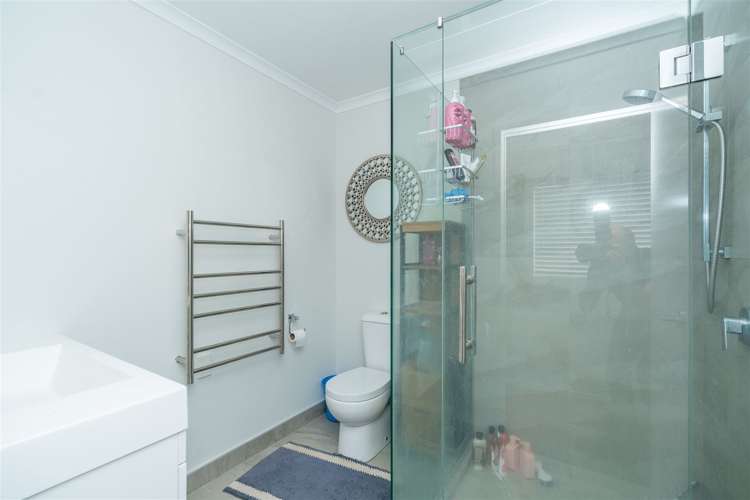 6 Springside Court Huntington_13