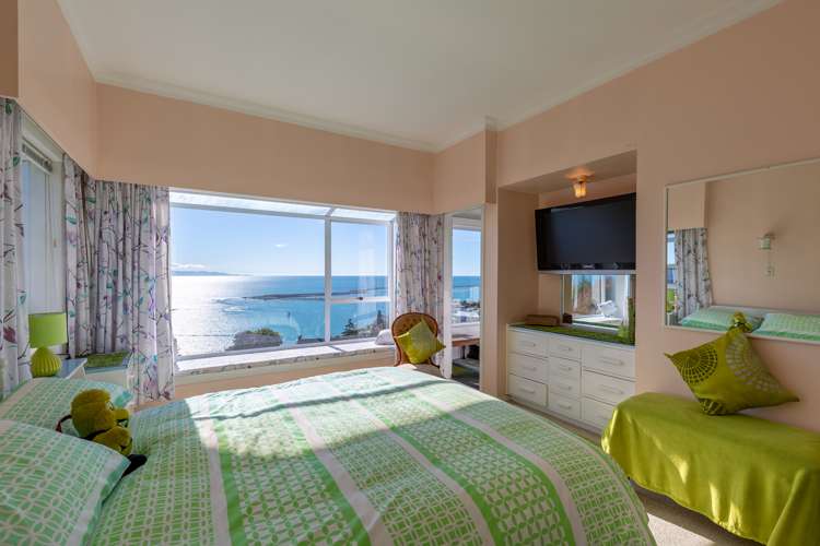 90 Princes Drive Britannia Heights_12