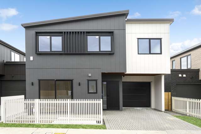 Modern Living in April Park Karaka