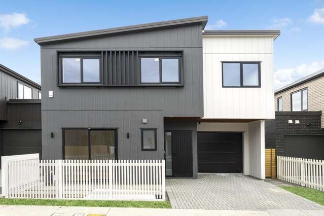 Modern Living in April Park Karaka