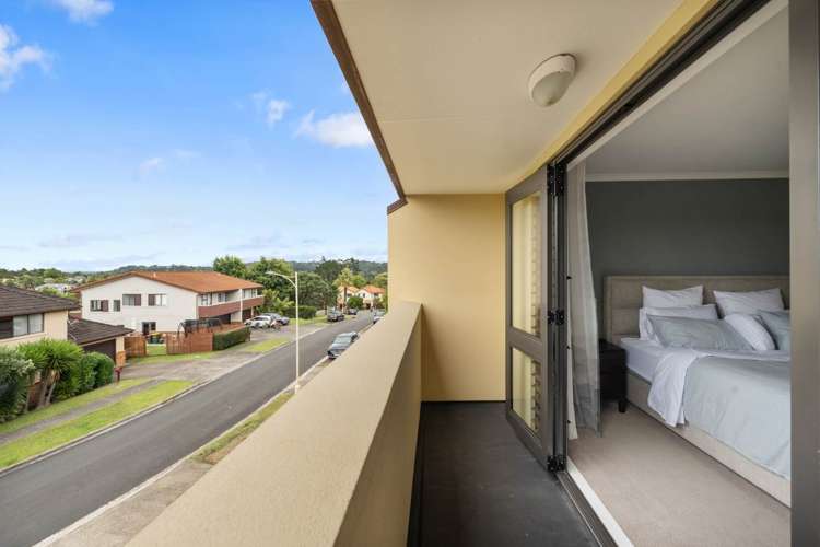 26 Greenbough Lane Greenhithe_13