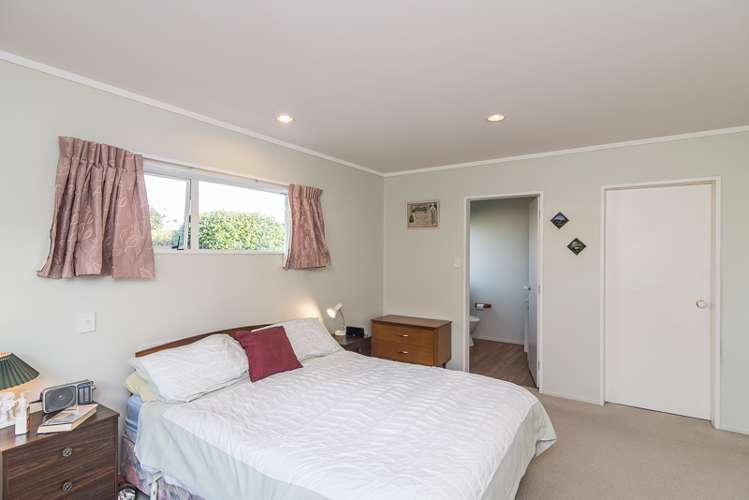 19 Sunburst Court Paraparaumu Beach_13