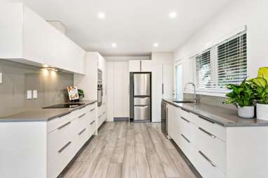 2/28 Vale Road_1
