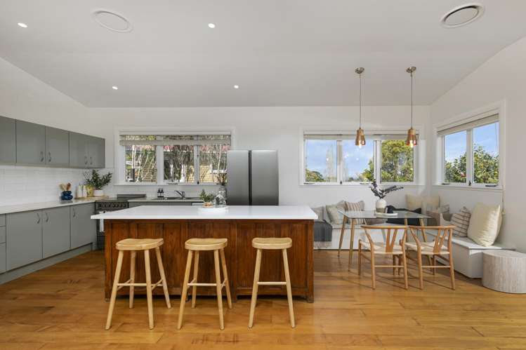 226 Upper Harbour Drive Greenhithe_5