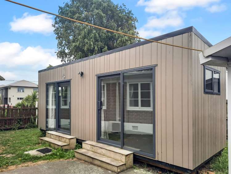 2 Kawaka Street 10211_8