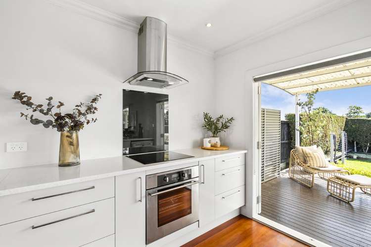 103 Lake Road Belmont_1