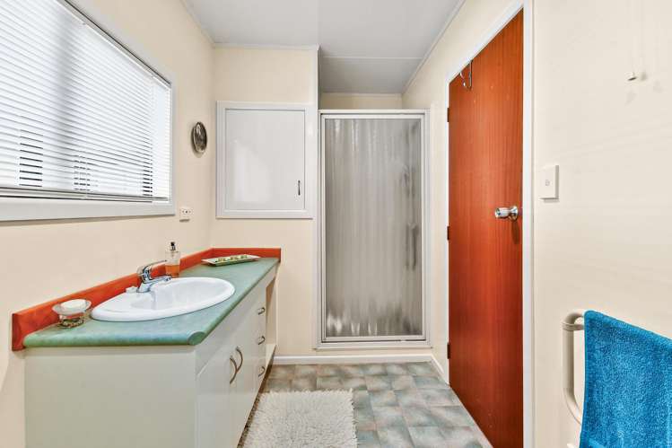 74 Woodhouse Road Patumahoe_23