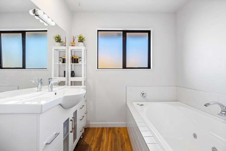 17 Brookfield Drive Northwood_12