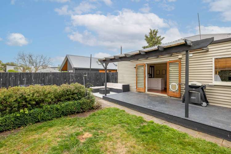 15 Champion Street Edgeware_9