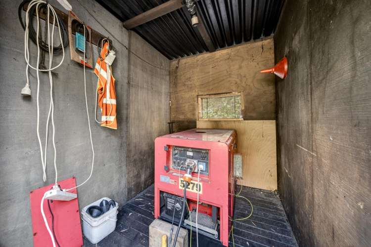 1598 Pack Spur Road Mataikona_35