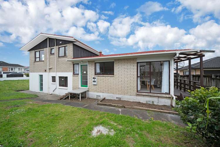 73 Pah Road Papatoetoe_11