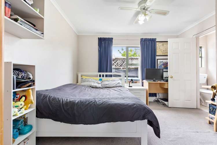 8a Glenorchy Street Glen Eden_9