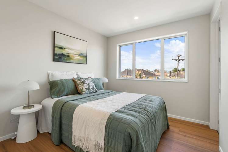 38 Antrim Crescent Otara_15