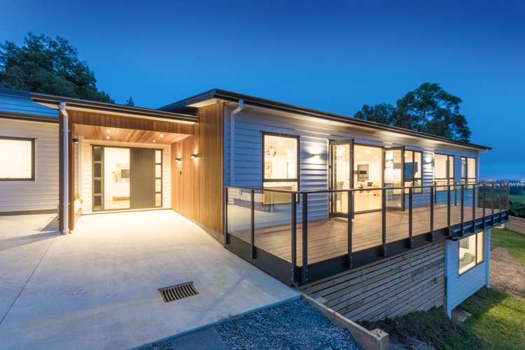 422 Redoubt Road Totara Park_2