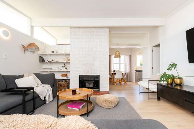 1303 Cardiff Place Mayfair_2