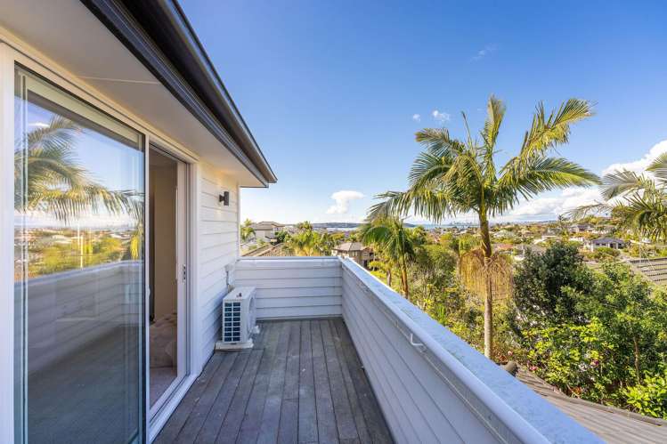60 Hogarth Rise West Harbour_17