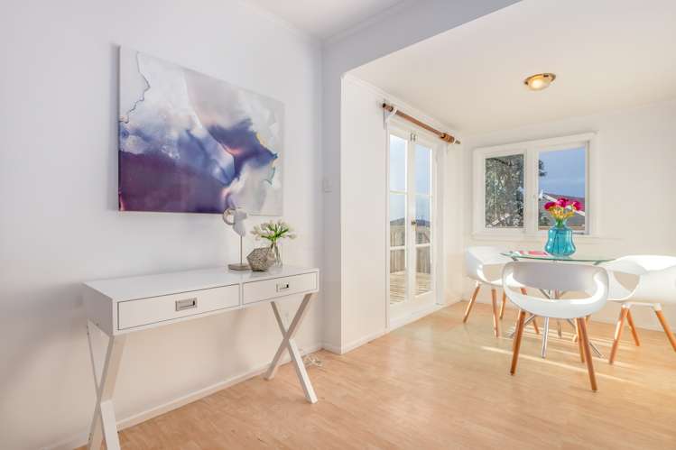 1/4031 Great North Road Glen Eden_6